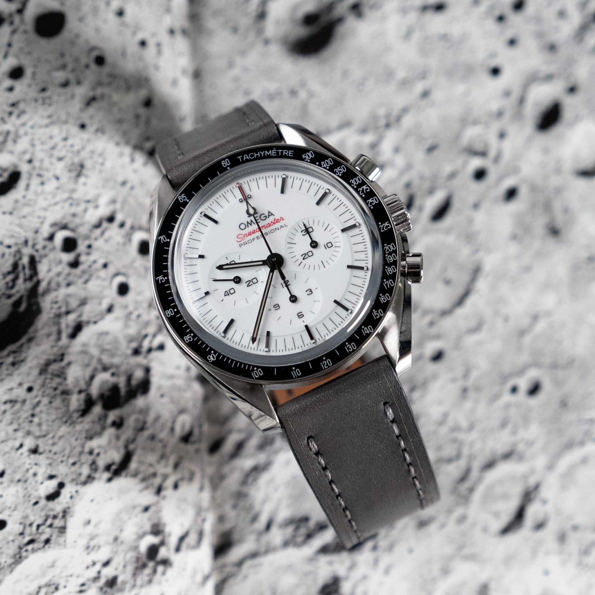 Full-Stitch Elephant Grey Leather Watch Strap